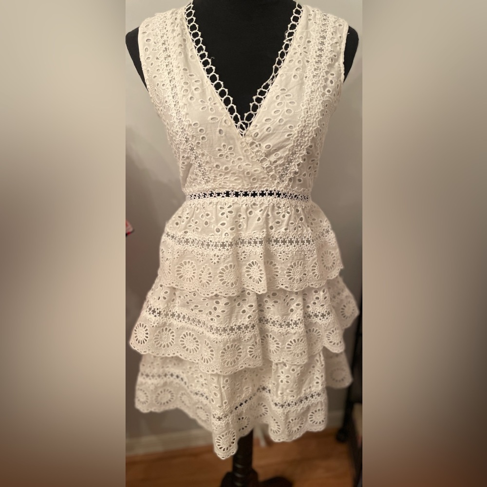 AQUA White Eyelet Tiered Tank Dress. Size XS